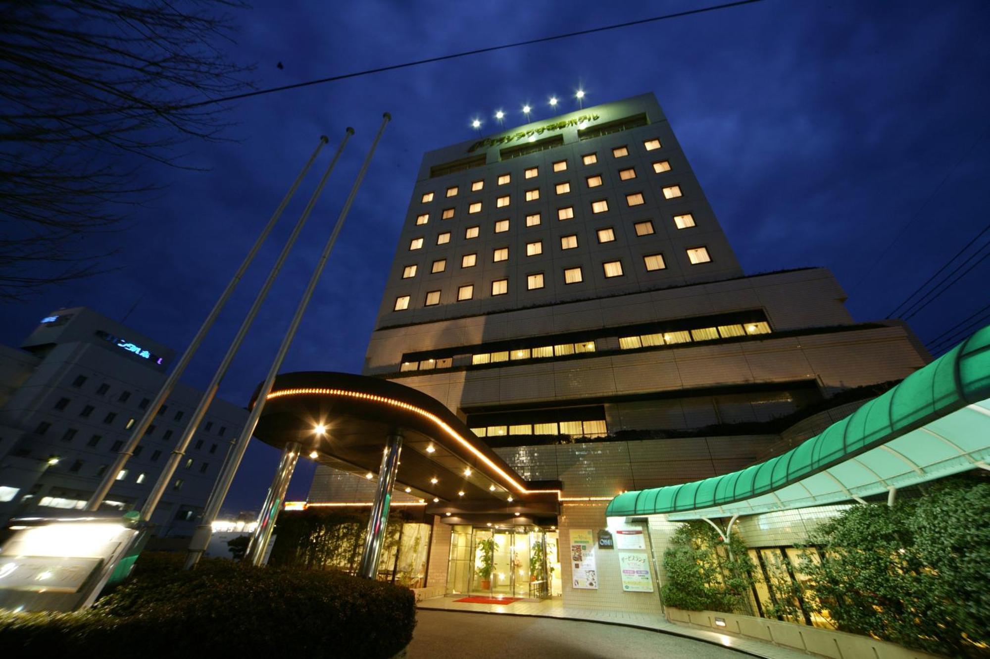 Grand Plaza Nakatsu Hotel Extérieur photo