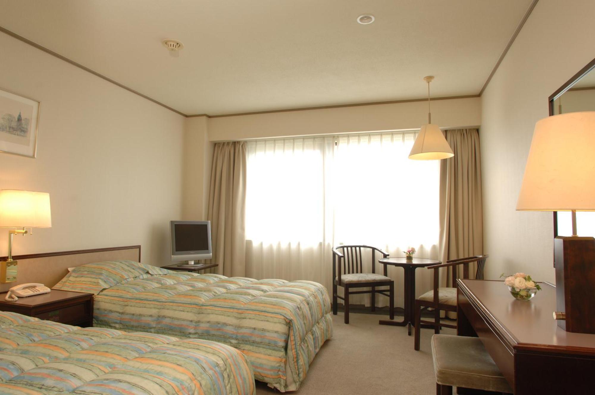 Grand Plaza Nakatsu Hotel Extérieur photo