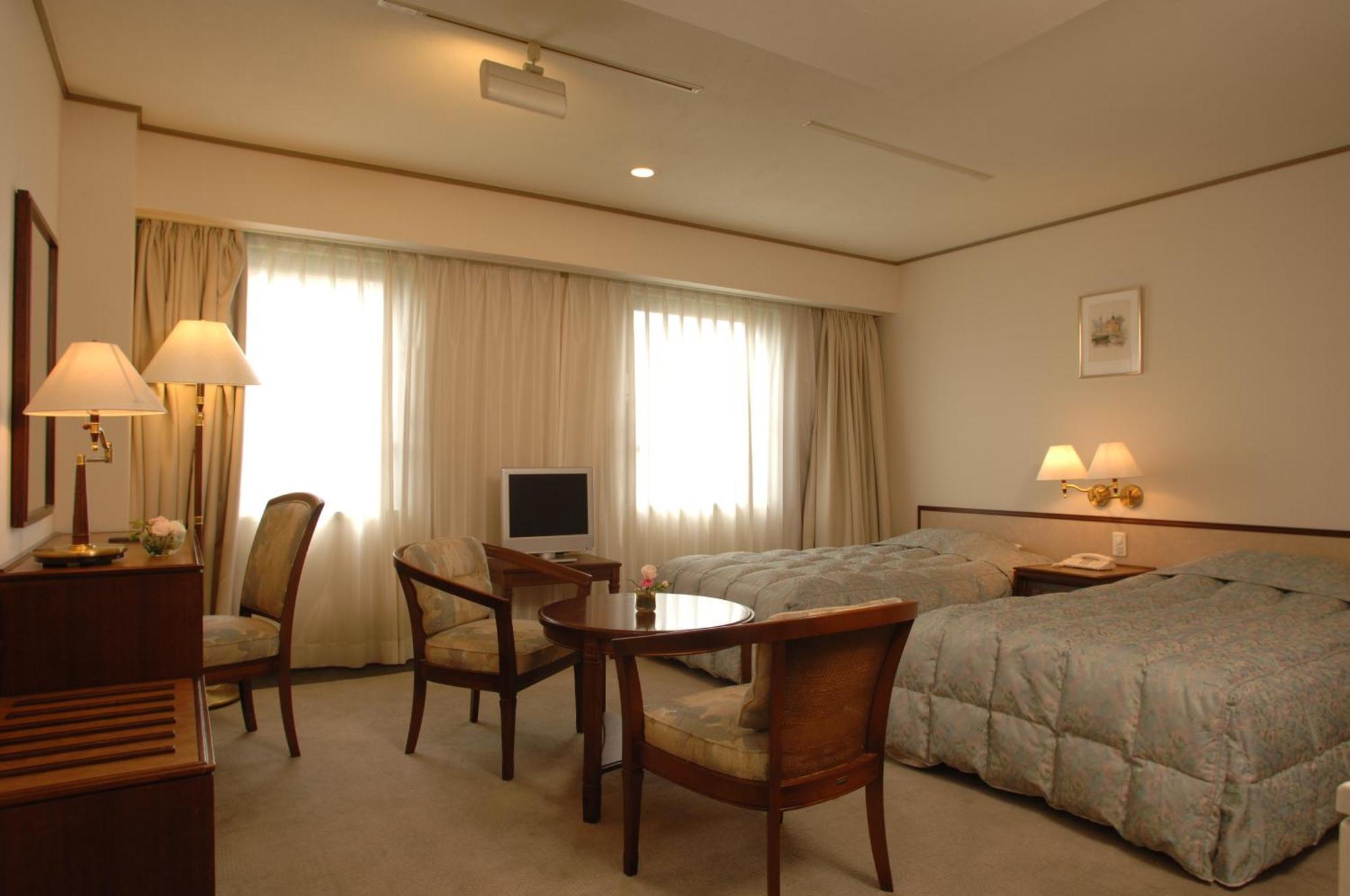 Grand Plaza Nakatsu Hotel Extérieur photo